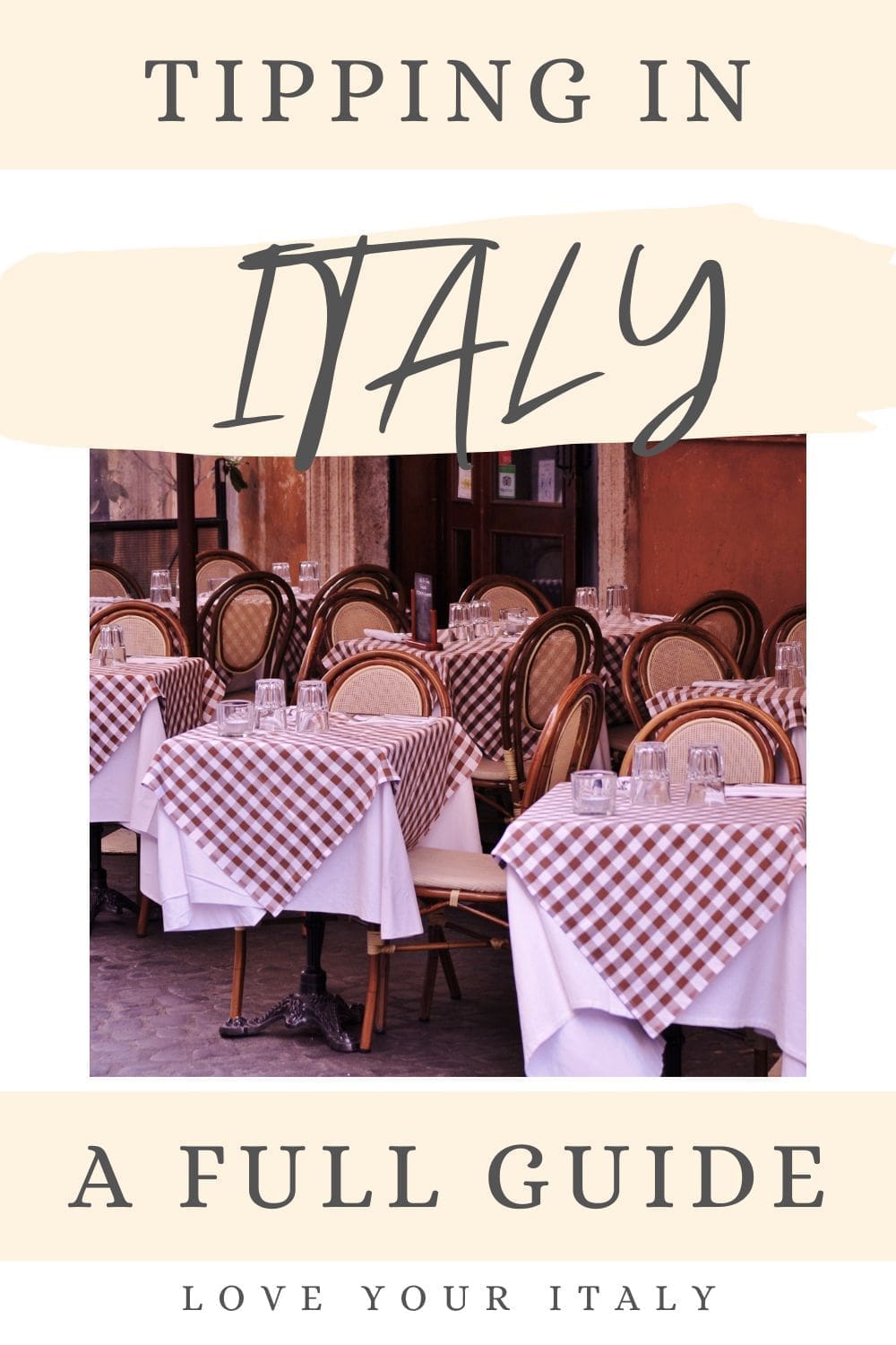 Tipping in Italy is not a custom, really, but there are times when you can leave a tip. So learn how to tip in Italy, what's the tipping etiquette in Italy, and when you should do it.