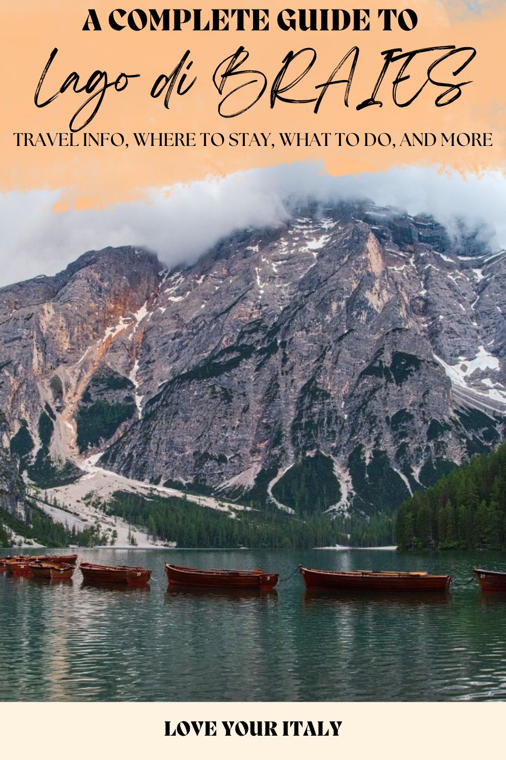 Lago di Braies: Discover The Pearl of the Dolomites 19 Lake Braies: The Jewell Of The Dolomites | Whether going to Lago di Braies in the winter or in the summer, for hiking or for photography, it just MUST be on your Dolomites itinerary! Discover what you need to know about visiting the Pragser Wildsee right here in our article.